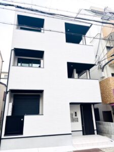 メゾンクレール兵庫３０２号室